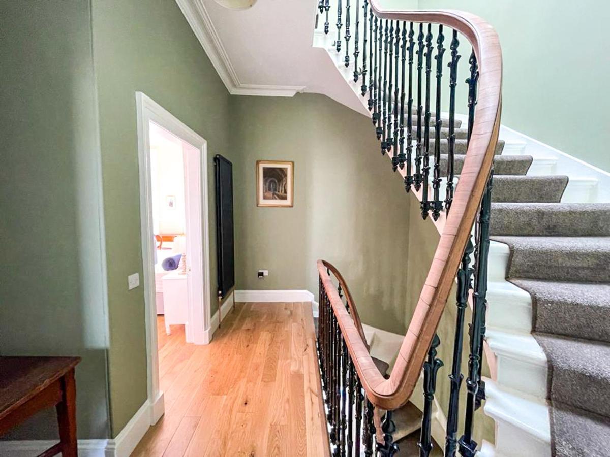 Remarkable 5Br Townhouse With Garden, Sleeps 12 Edimburgo Exterior foto