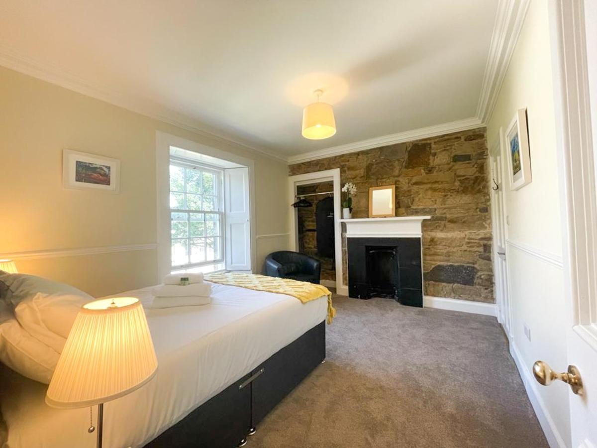 Remarkable 5Br Townhouse With Garden, Sleeps 12 Edimburgo Exterior foto